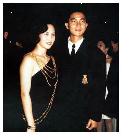 赌王对陈百强和张国荣的态度,赌王更喜欢陈百强还是张国荣