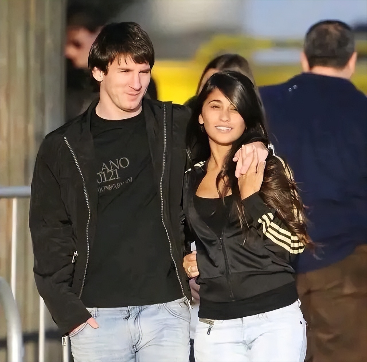 贝克汉姆婚内多次出轨,梅西和c罗和贝克汉姆