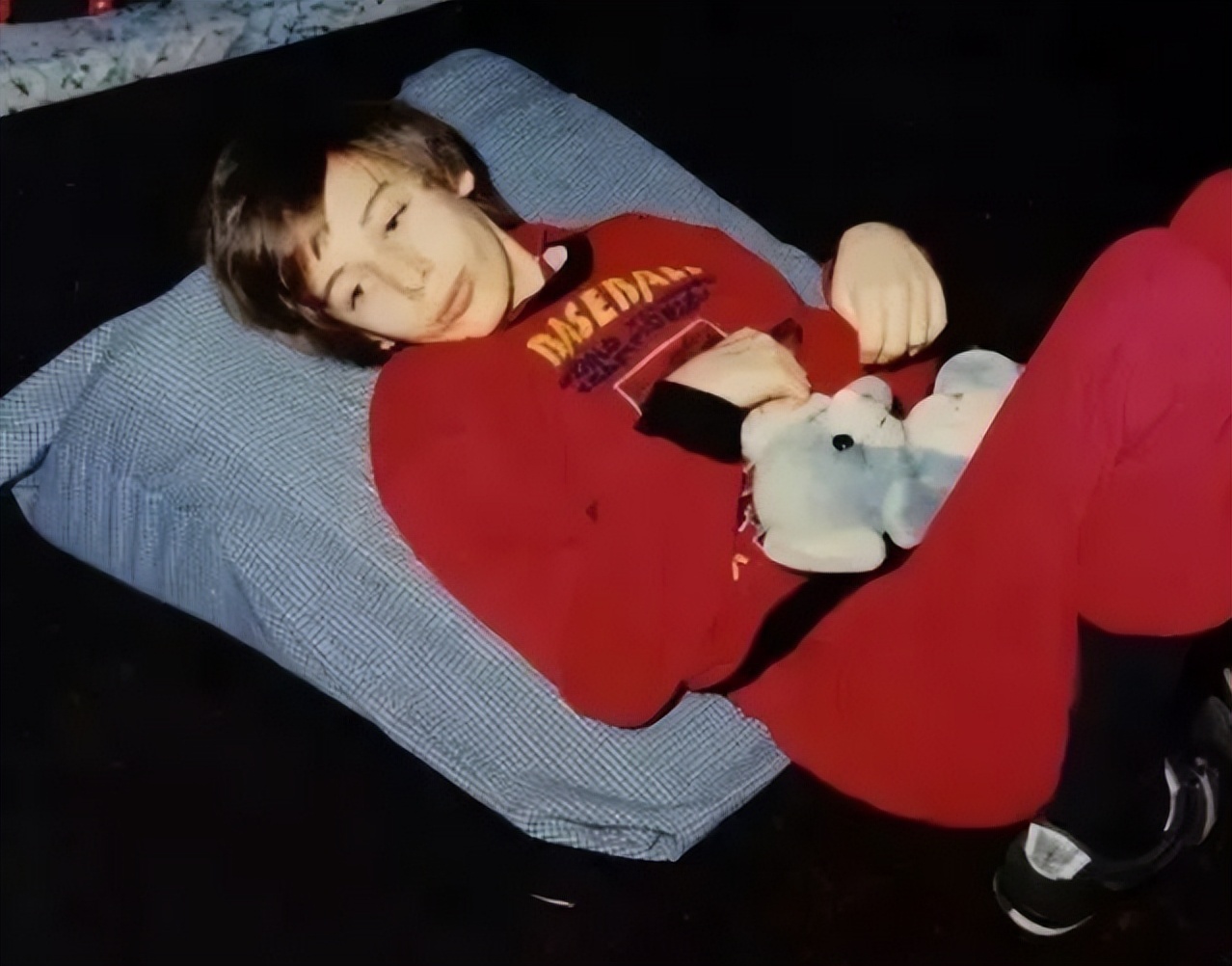 南非十三年植物人,南非男孩昏睡十一年