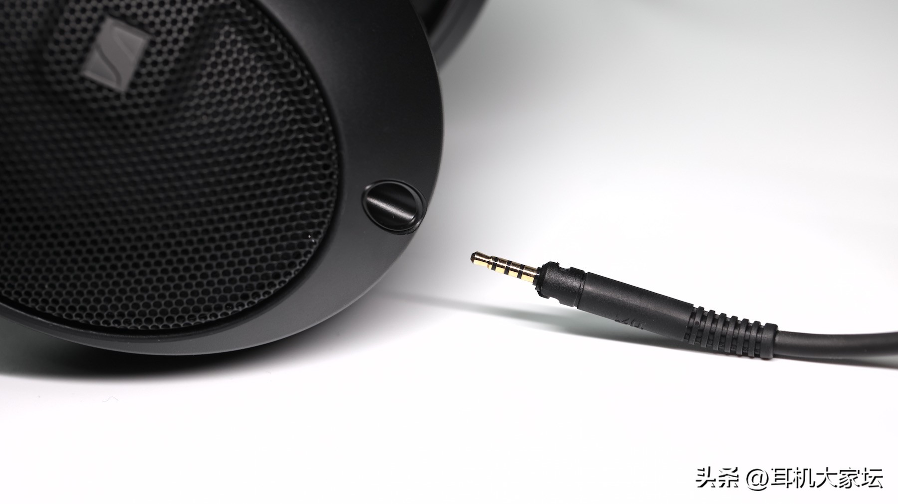 监听音箱hifi音箱区别,监听音箱hifi