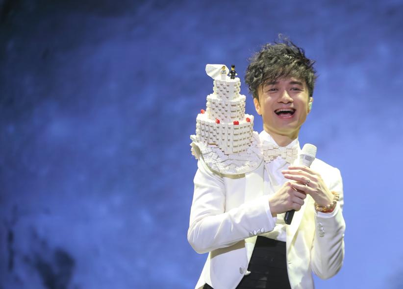 古巨基的20年爱情路终成眷属,古巨基谈恋爱前后