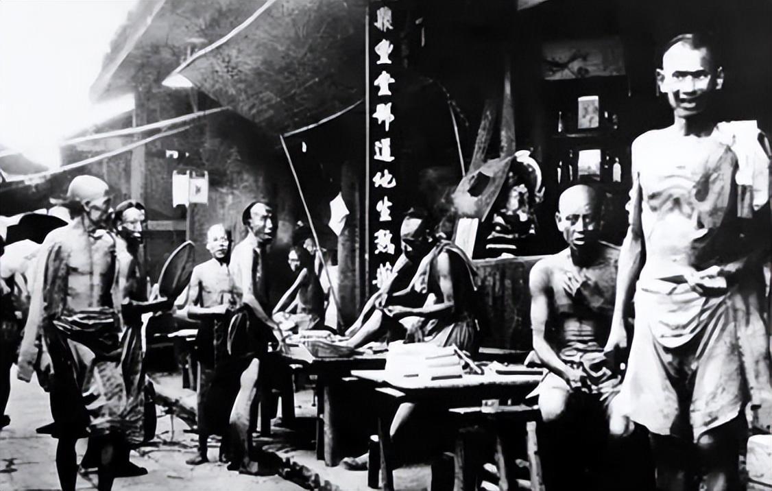 清朝北京街道泥泞,清末的北京雪景