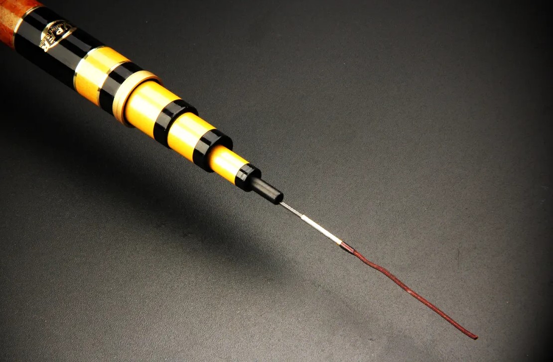 鱼竿竿稍断节照片,鱼竿竿稍为什么容易断