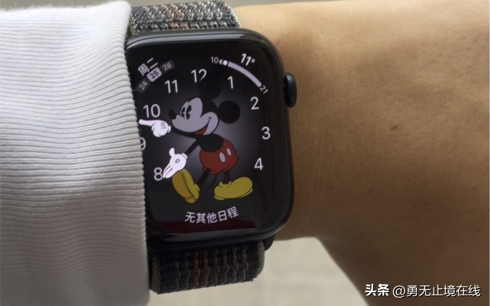 现在智能手表哪一款比较好,智能手表哪款手表比较好