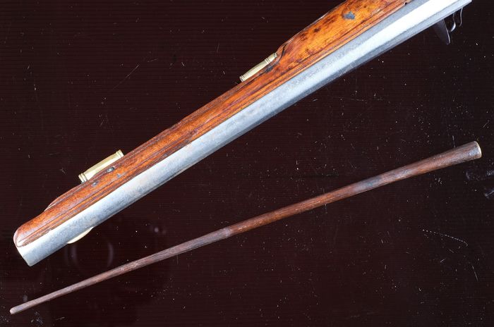 燧发枪装备欧洲三百年,16世纪老式燧发枪