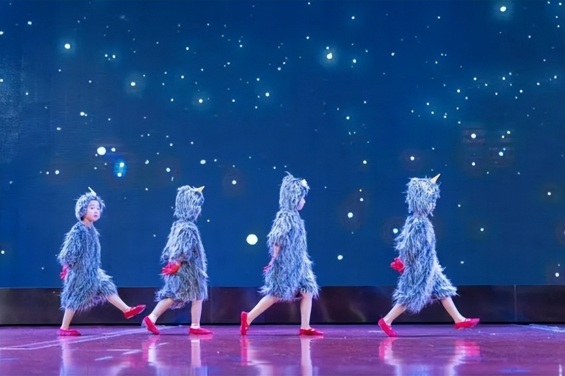 万婴茂华幼儿园2023届毕业典礼,万婴茂华幼儿园毕业典礼