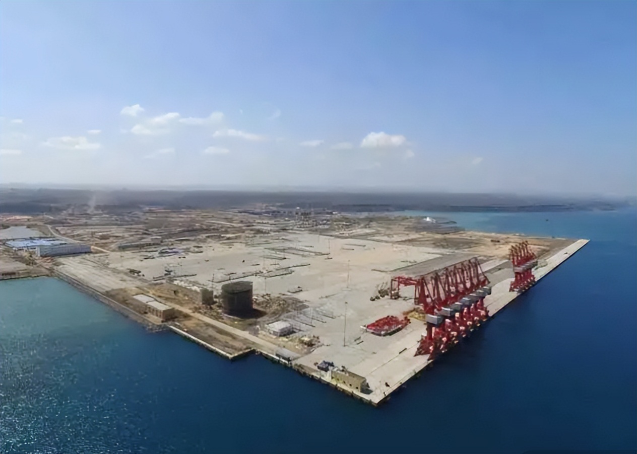 吉布提各国驻扎海军基地,我军驻吉布提基地