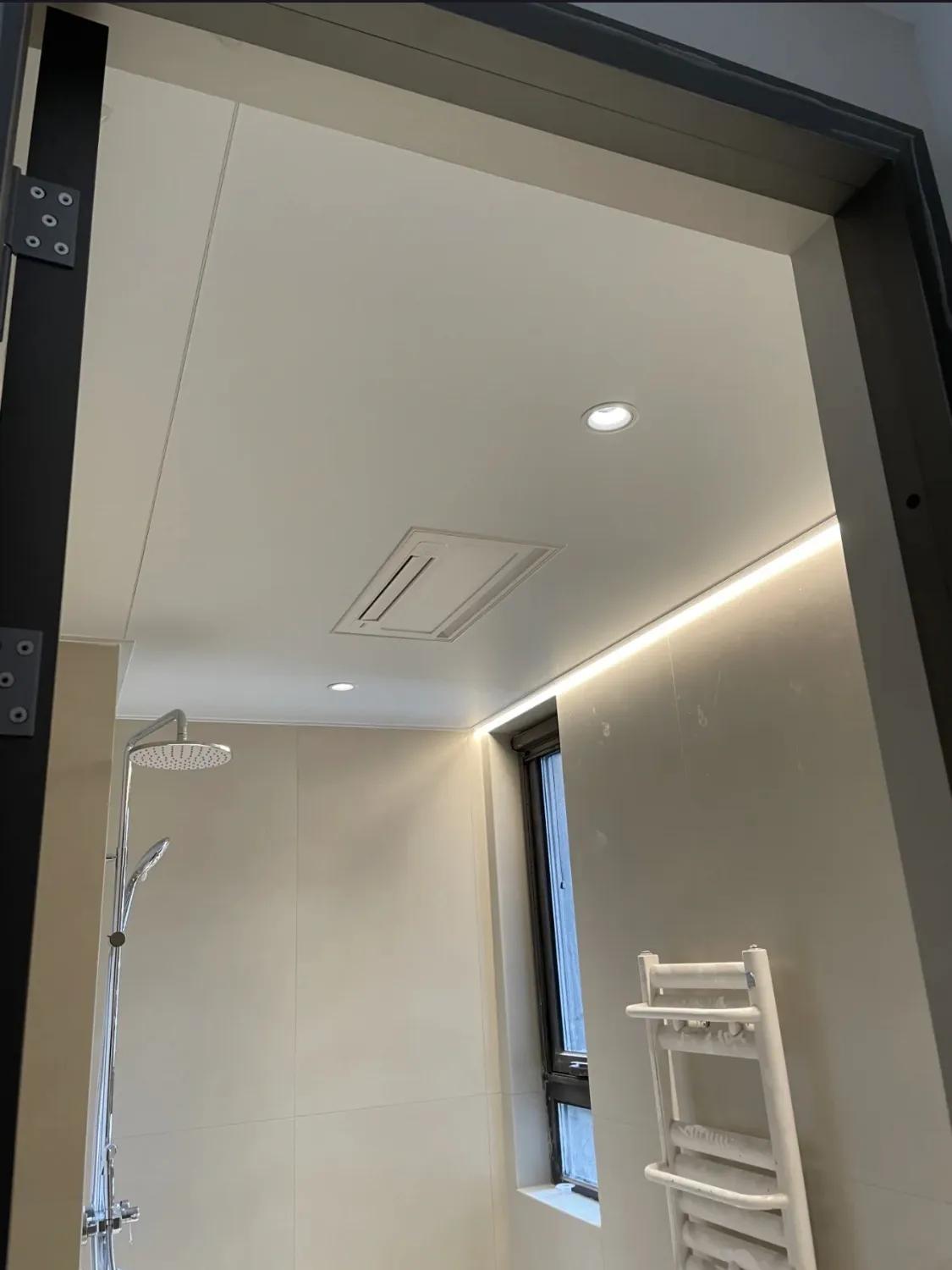 卫生间铝扣板吊顶选什么样子的,卫生间铝扣板吊顶如何装出高级感