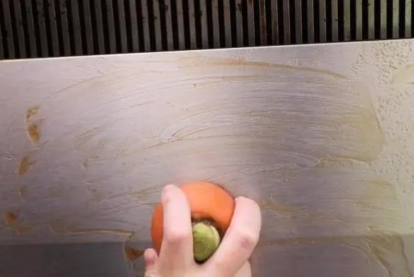 一根胡萝卜清理油烟机油污妙招,不管油烟机多脏只需一根胡萝卜