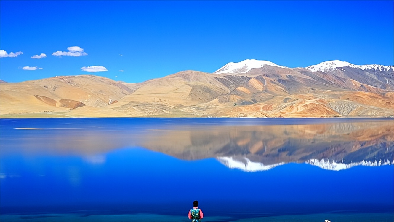 尼姑苦行僧徒步行走,一个出家尼姑的艰辛出家经历