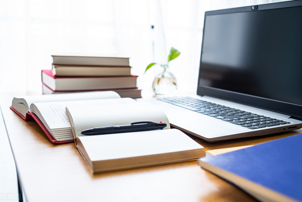 发了一个头条突然展现量飙升,发布微头条的方法和规律