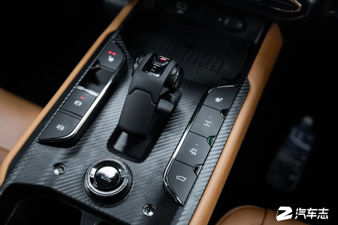 15万级别suv这3款怎么买很挑人,15万可选的四驱suv这4款物有所值