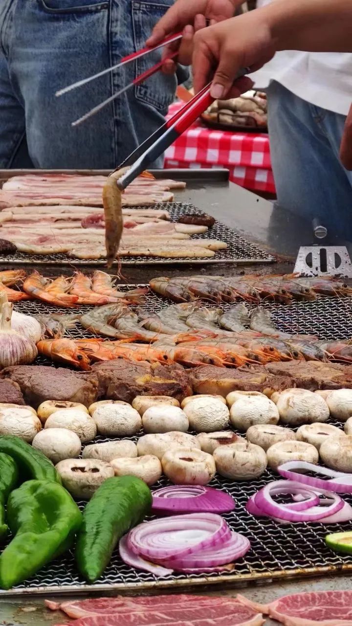 踏青露营地推荐,空港花田古朴森林露营地