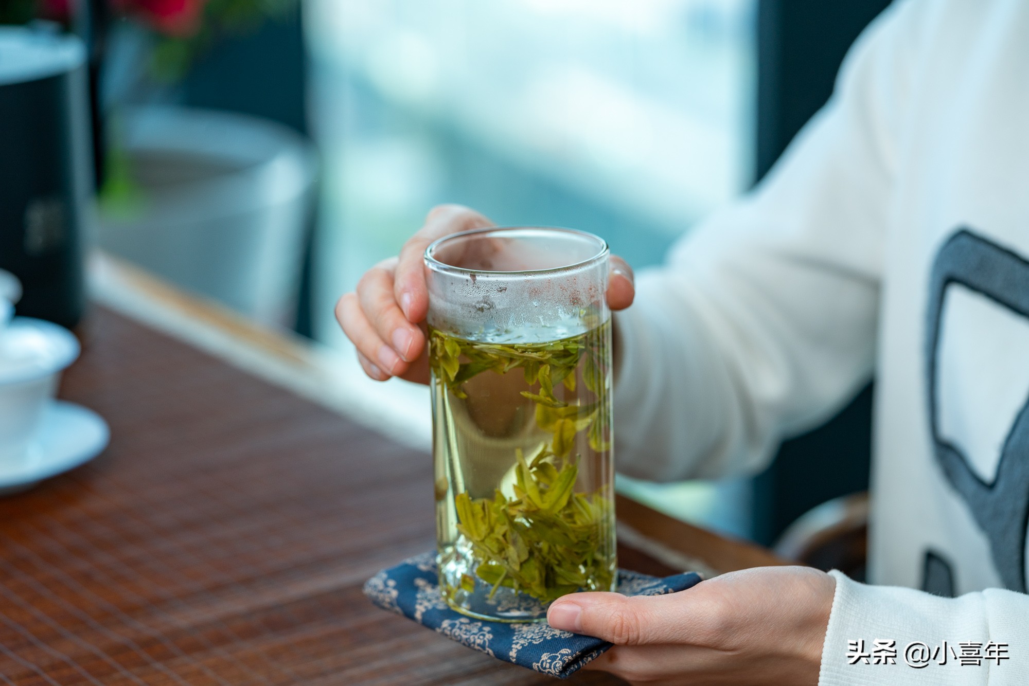 怎样泡一杯好的龙井茶,怎样泡龙井茶才好喝一点