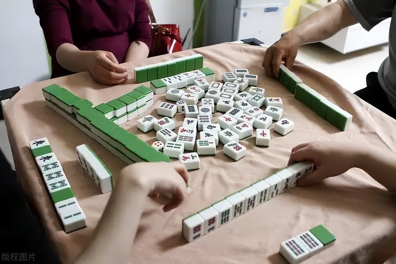 绂忓湴鐭瘒灏忚,鐭瘒灏忚鎴戠殑浣欑敓