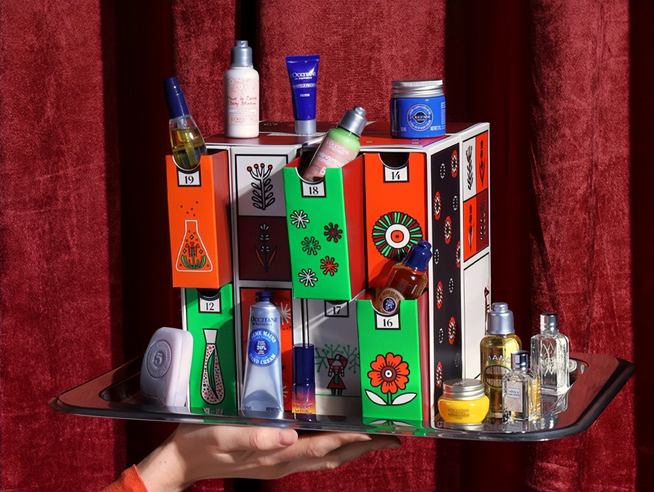 6000块买个表值么,6000买个表值吗