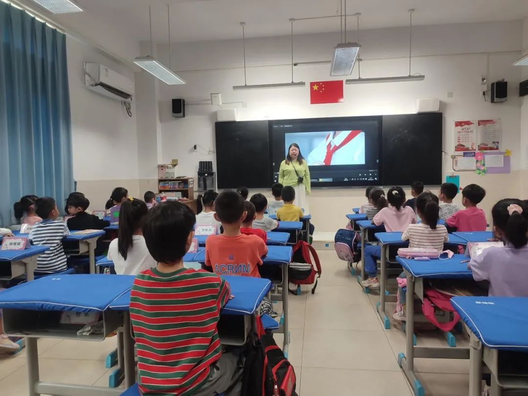 喜迎二十大奋进新征程少儿视频,郑州中原区建设路小学