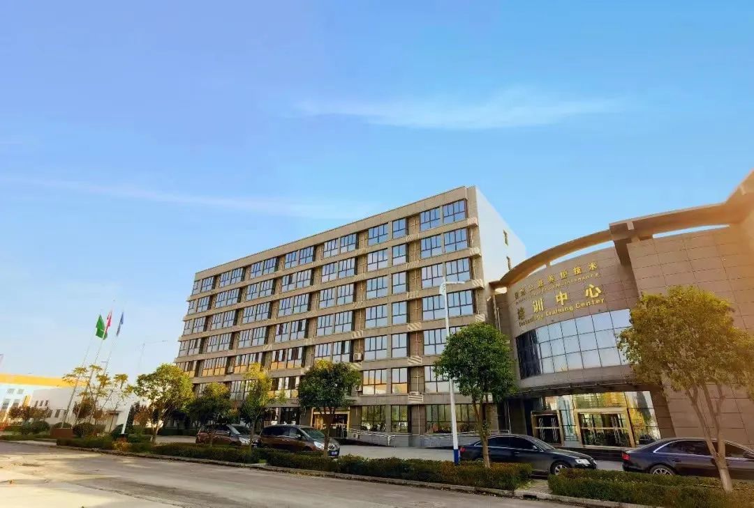 达刚控股收购疑云：5.8亿收购资产2.8亿卖？