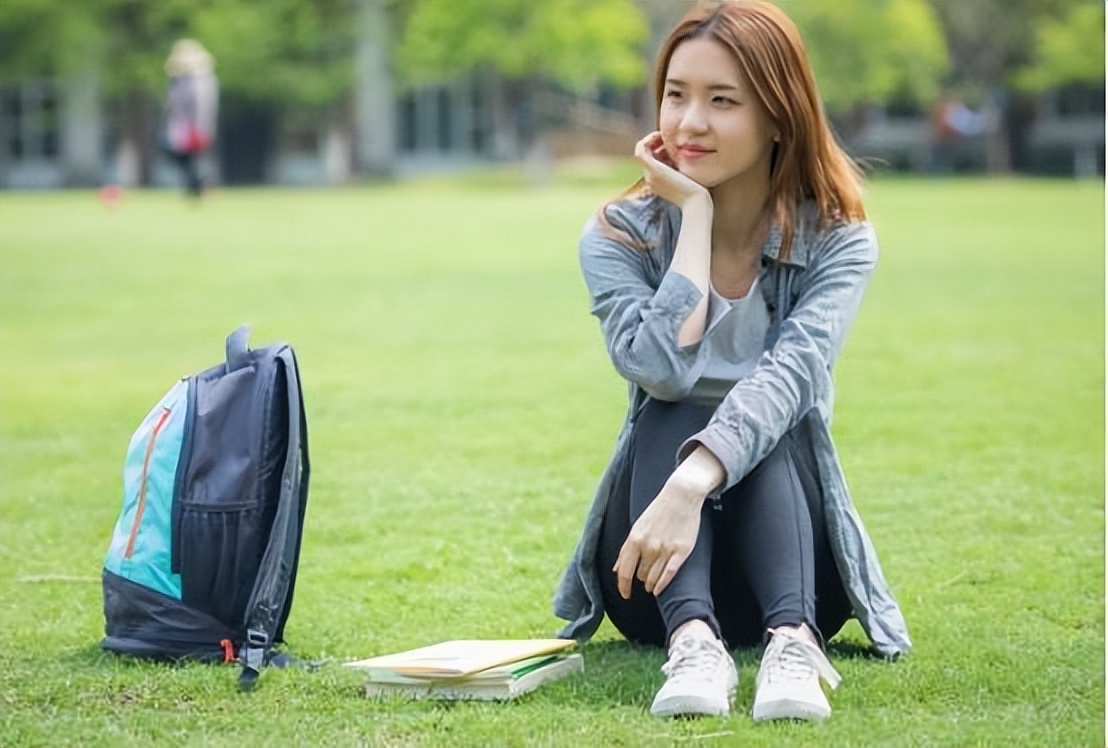 未来十年适合女生的十大高薪职业,未来女生最吃香的十大专业赚钱