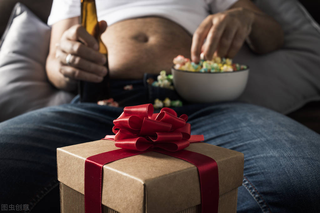 啤酒原来也有这个小技巧,啤酒的常识和作用