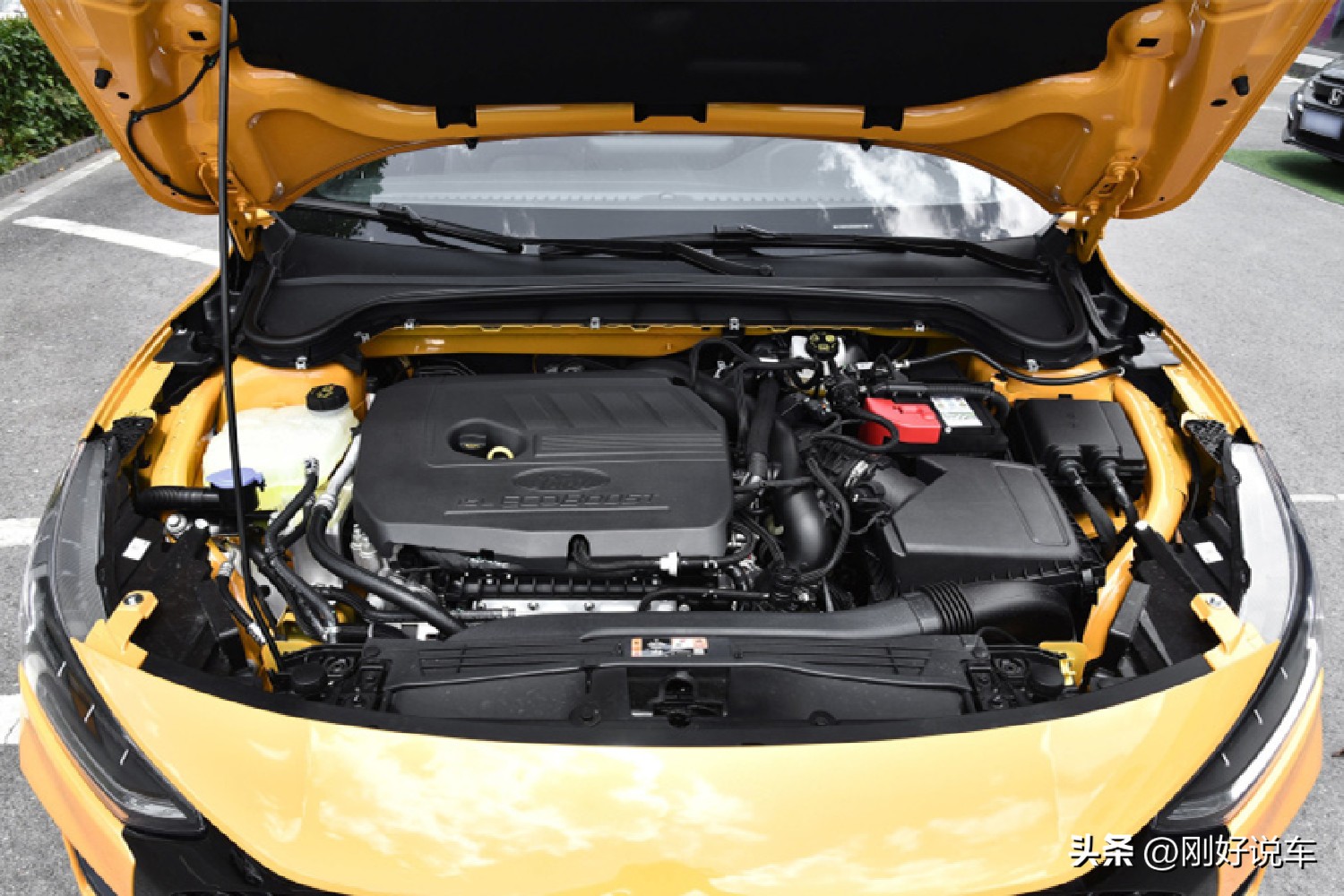 1.5t加6at的福克斯质量怎么样,比轩逸省油耐用的车型