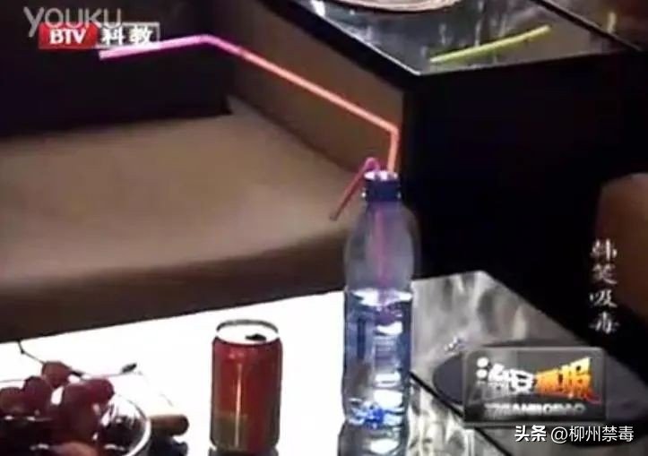 *毒涉**艺人含笑“致歉”引网友“鸣冤叫屈”？文字游戏玩得再熟，也遮不住法律与正义的雪亮光辉！