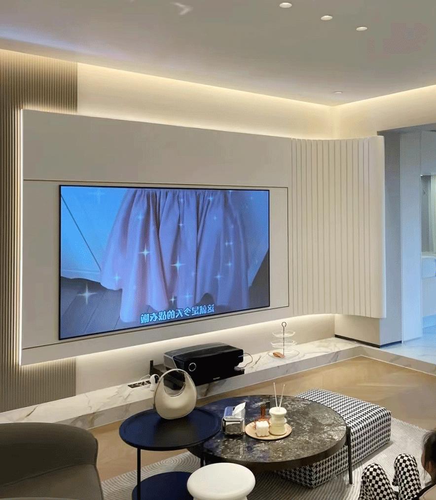 有门的电视背景墙最新设计,电视背景墙怎么设计既经济又好看