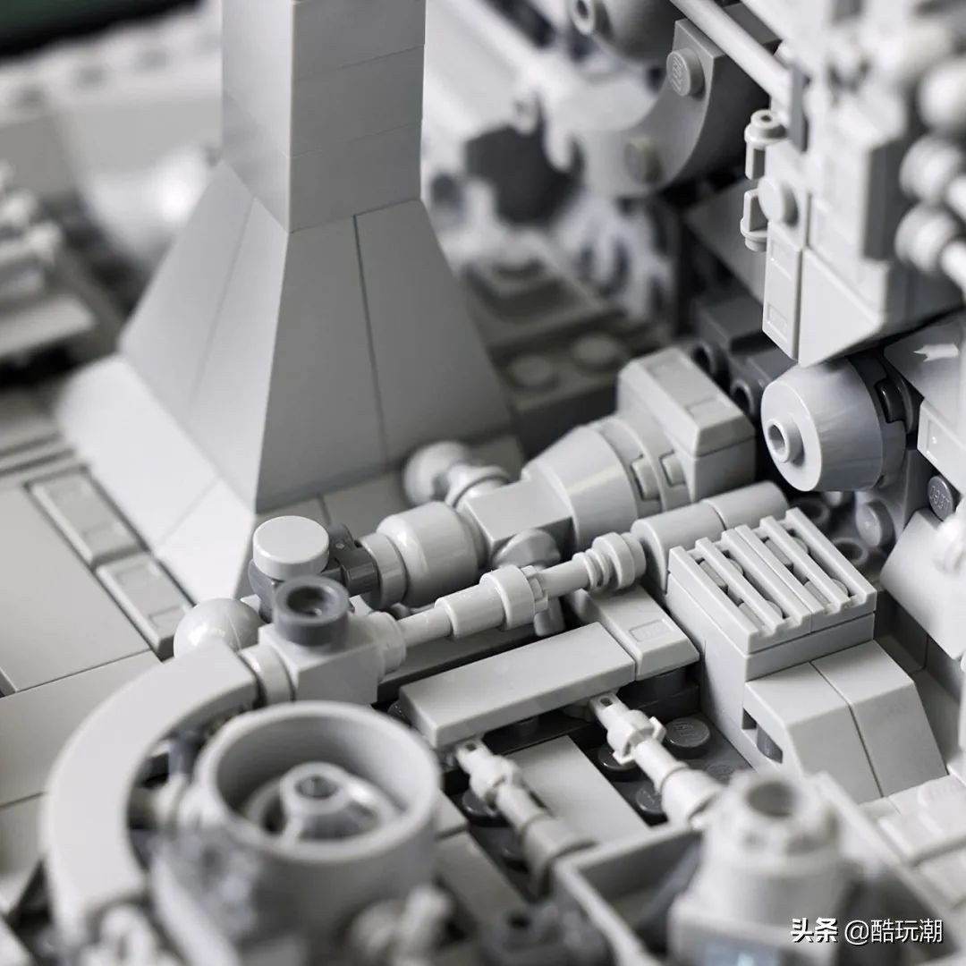 75329死星战壕追击和75330达戈巴：绝地训练高清图片发布