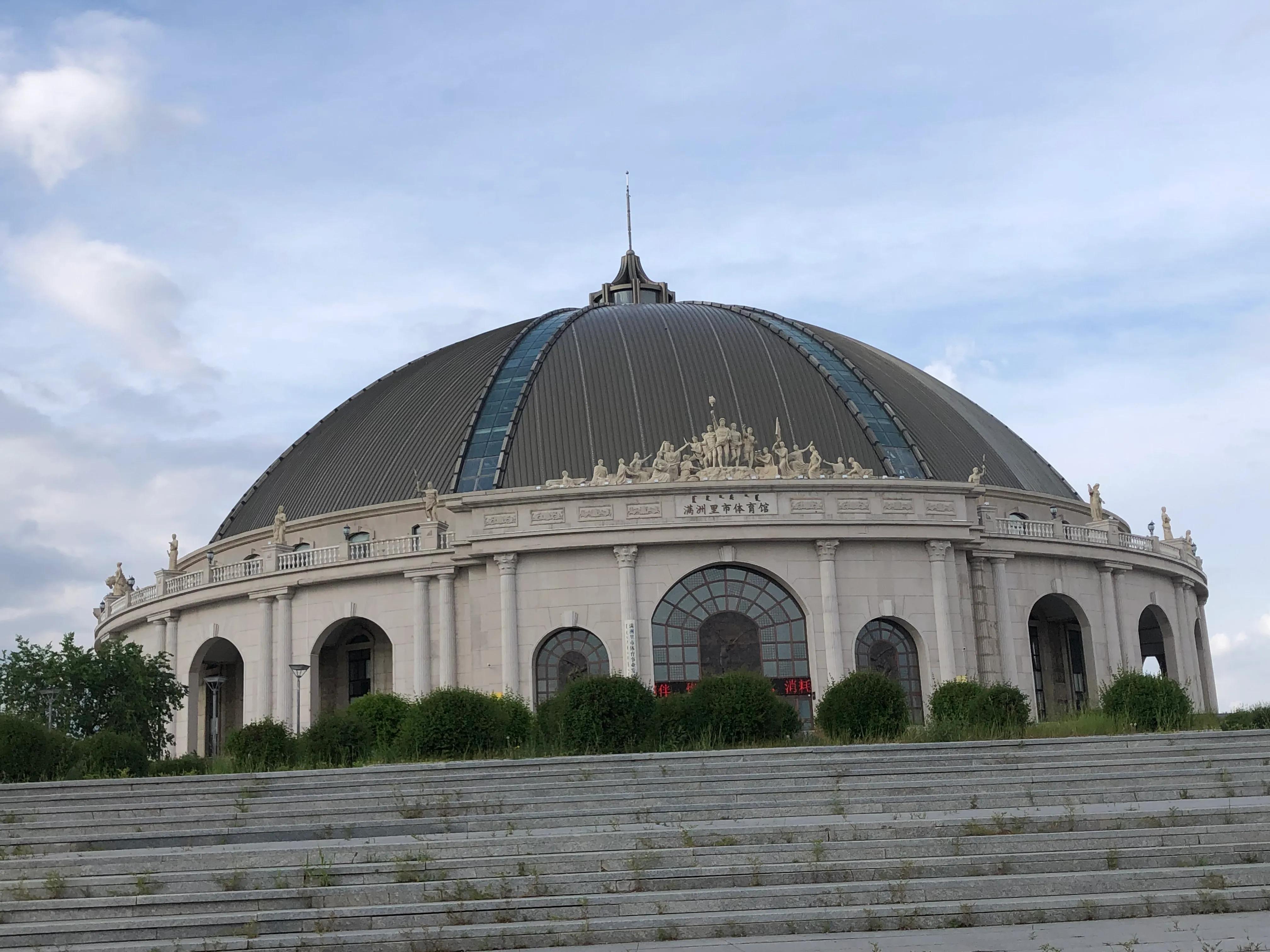 满洲里国门景区60岁以上免费吗,满洲里国门景区飞机