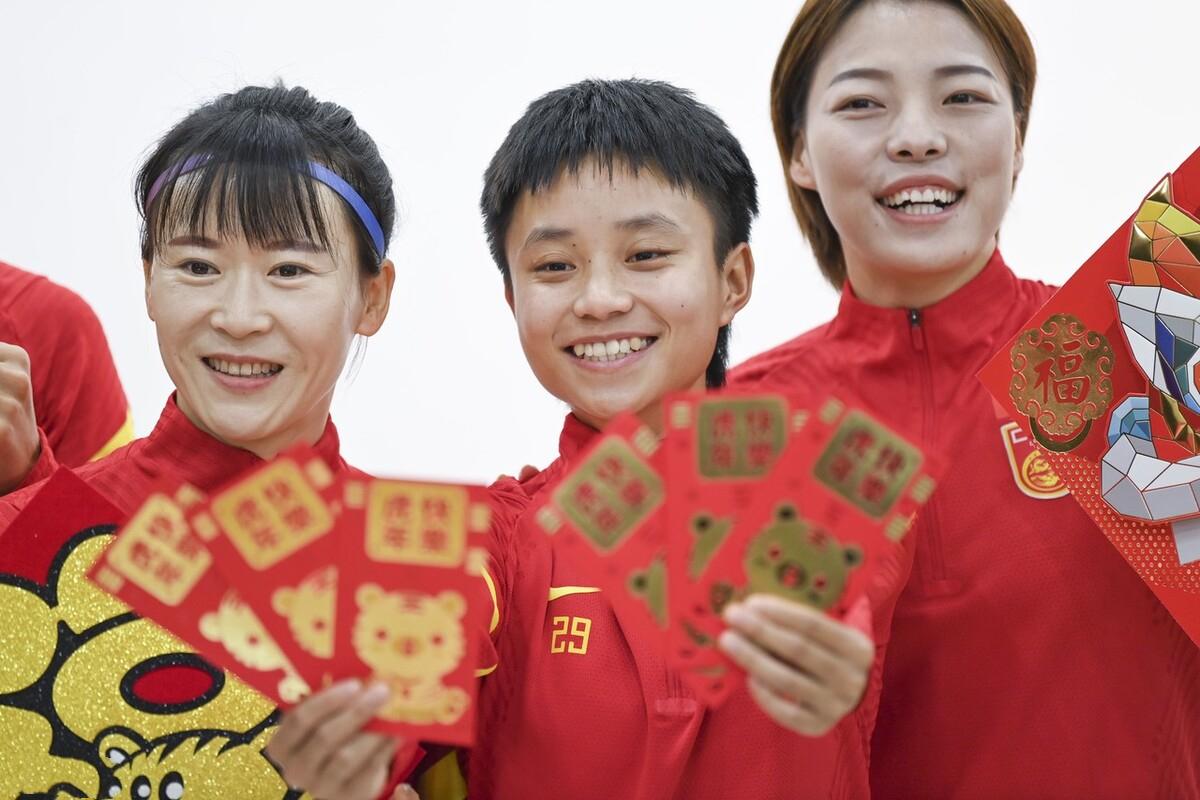 女足王霜或再度留洋,女足梅西王霜