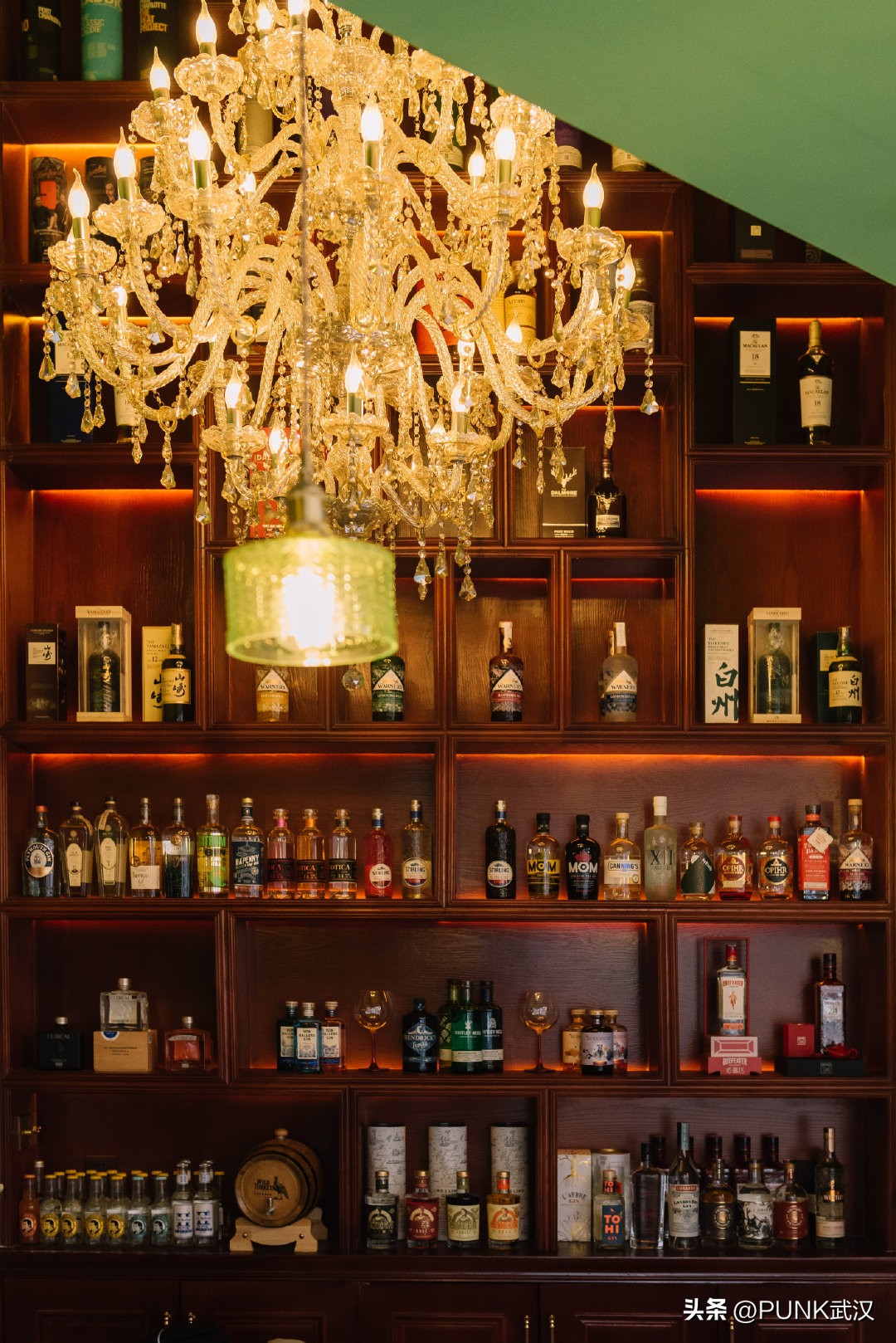 渐入佳境，车站路这家店成武汉金酒爱好者打卡地！