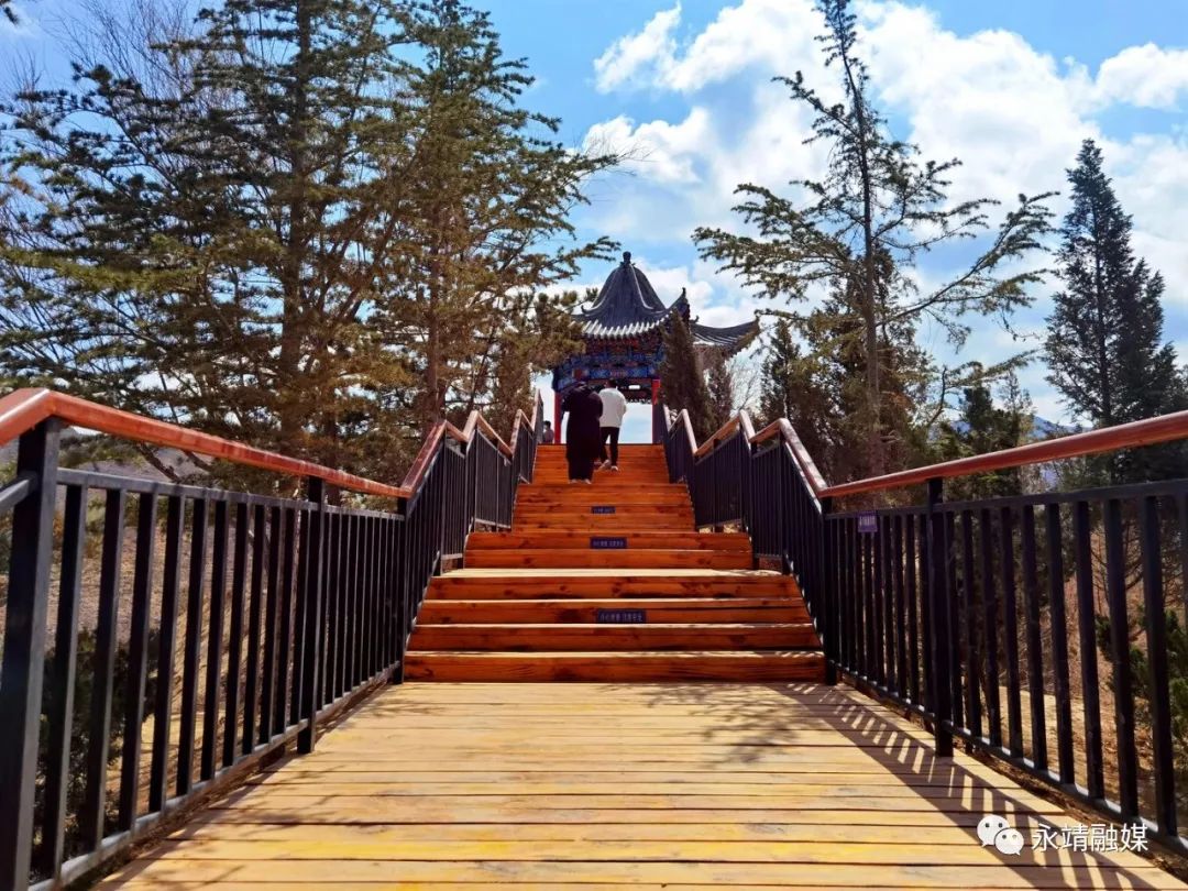 兰州市区内黄河观景台,兰州开车看风景的视频