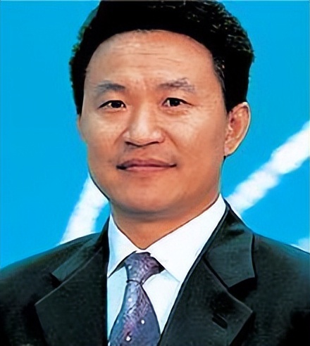 徐立华身价多少个亿,徐立华身家