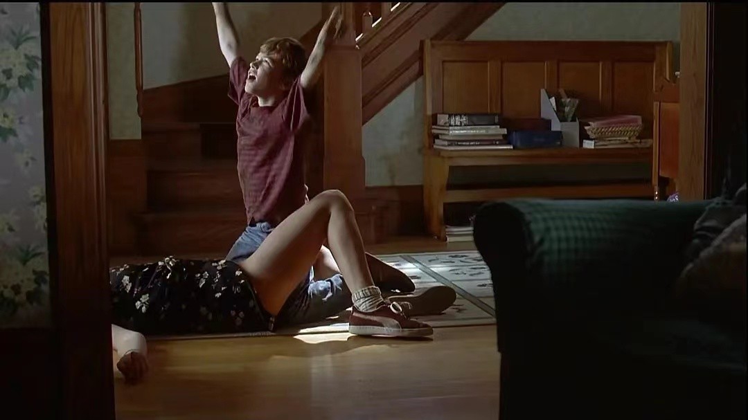 鳄鱼波鞋走天涯完整版在哪可以看,鳄鱼波鞋走天涯影片整体拍摄风格