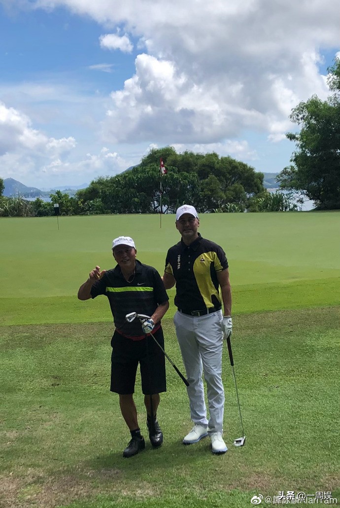 谭咏麟打台球完整版,谭咏麟曾志伟球场