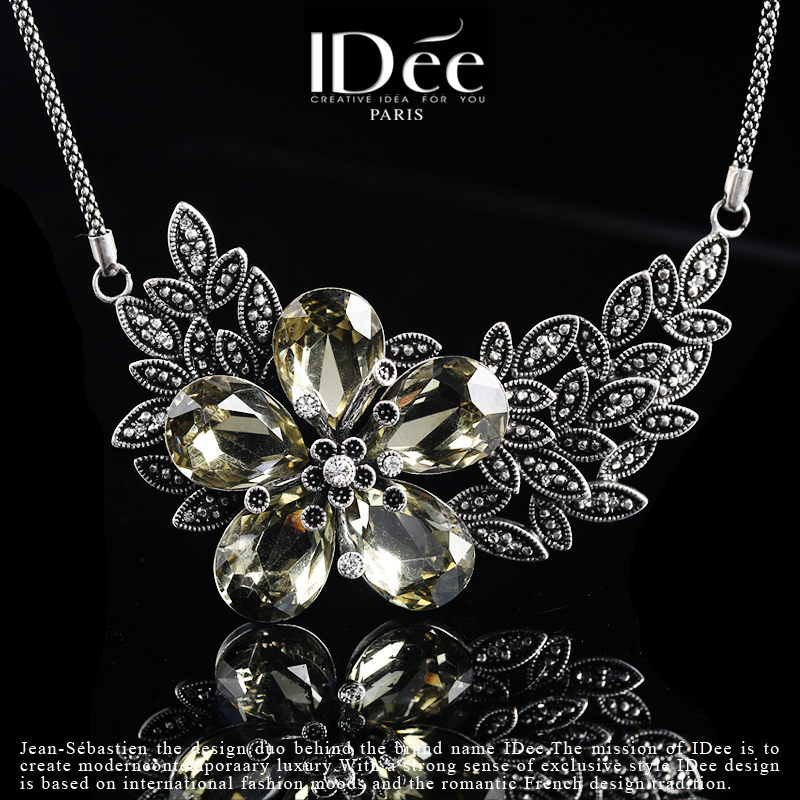 七彩石笑脸项链女轻奢小众设计感,闪钻设计感气质轻奢s925项链