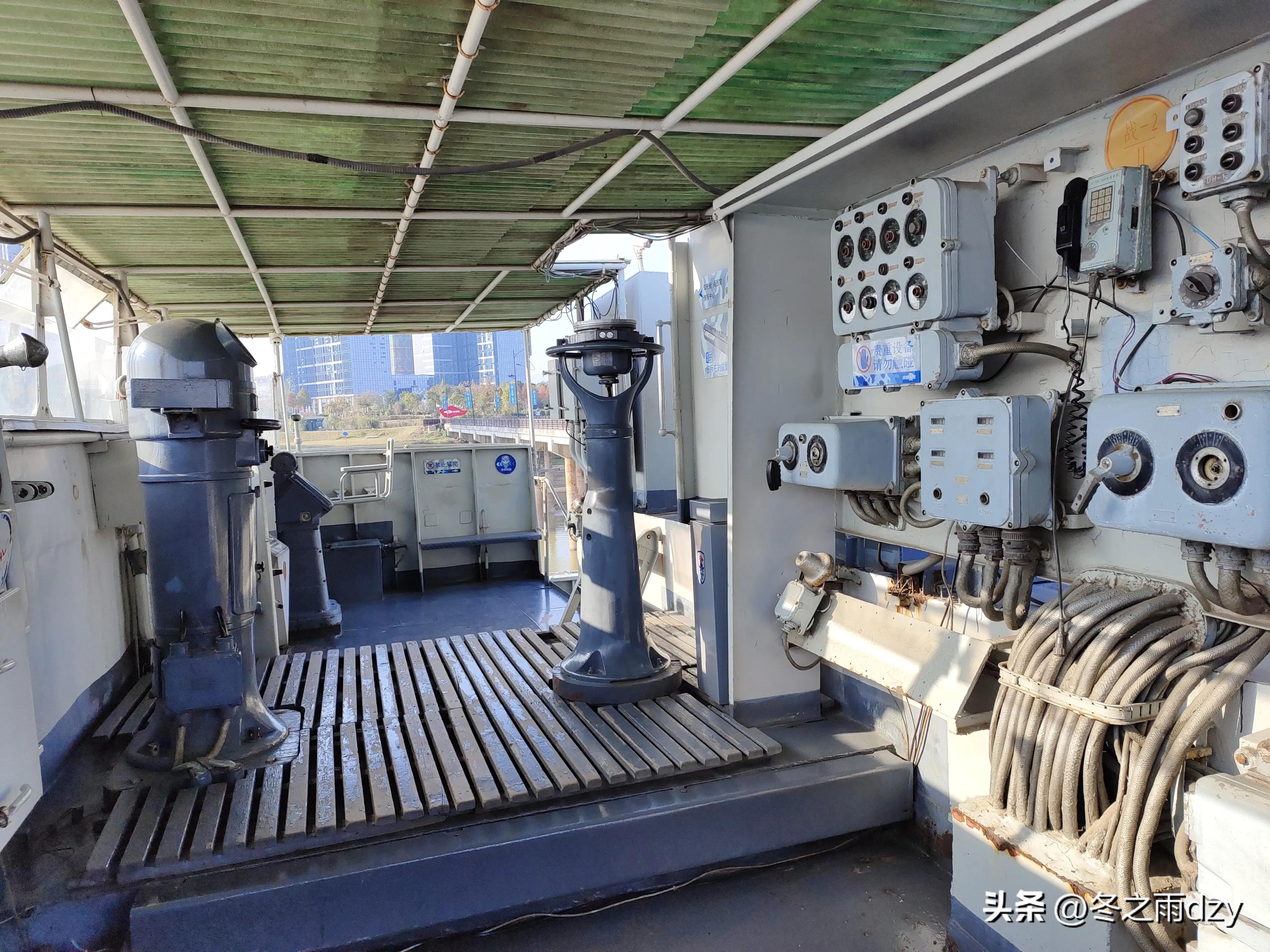 南昌舰主题园凤凰洲湿地公园,凤凰洲建军广场