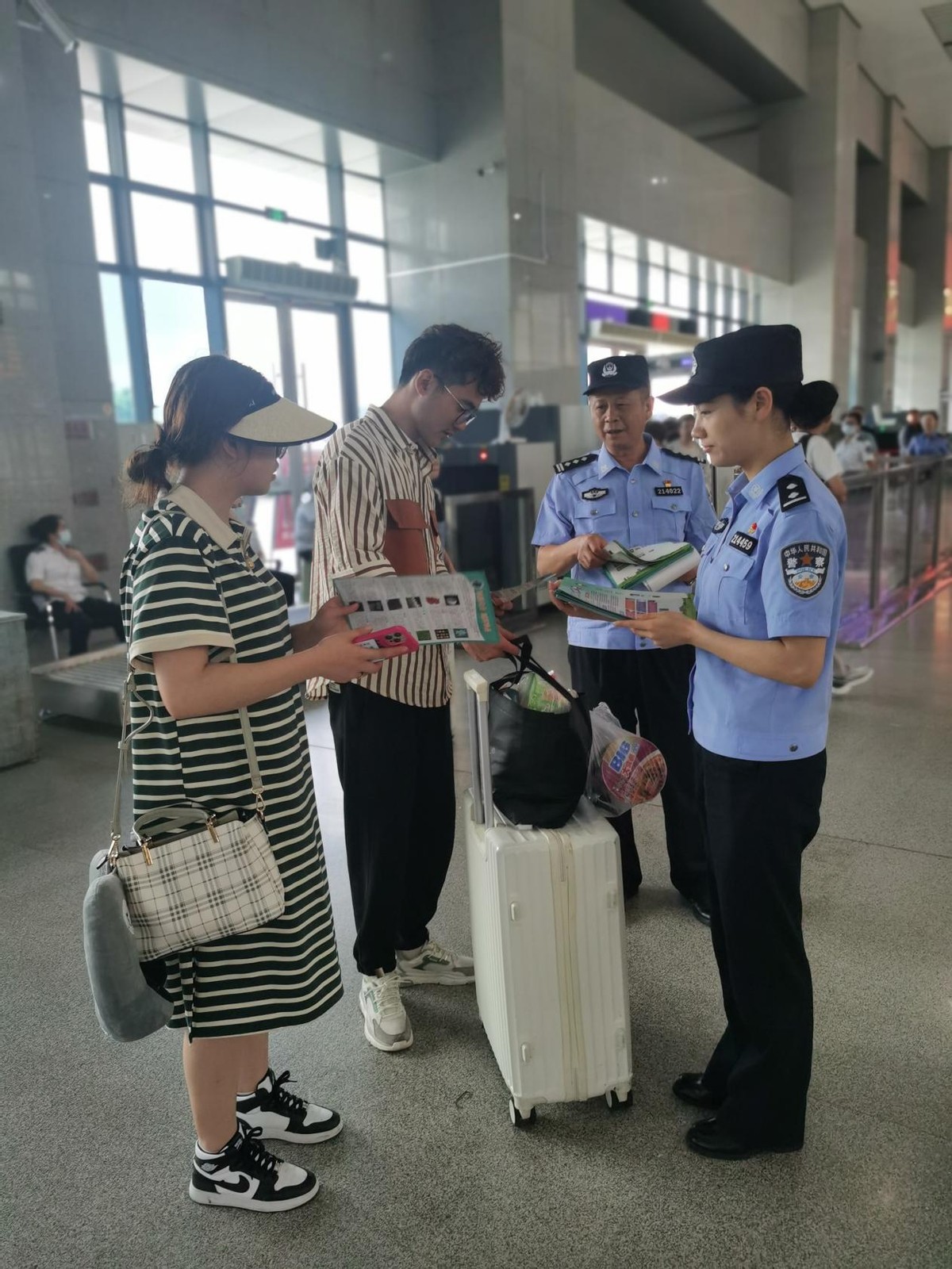 国际禁毒日全民禁毒月宣传氛围浓,6.26国际禁毒日宣传活动直播