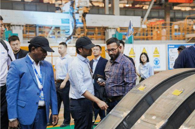 徐工xgt150000-600大国重器,徐工大型活动