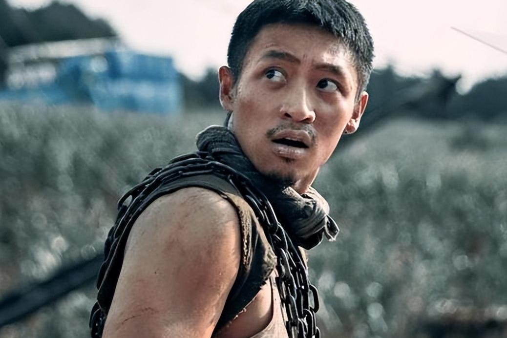 影片中的捏造故事，是艺术品的创作本质，从而实现“自然”