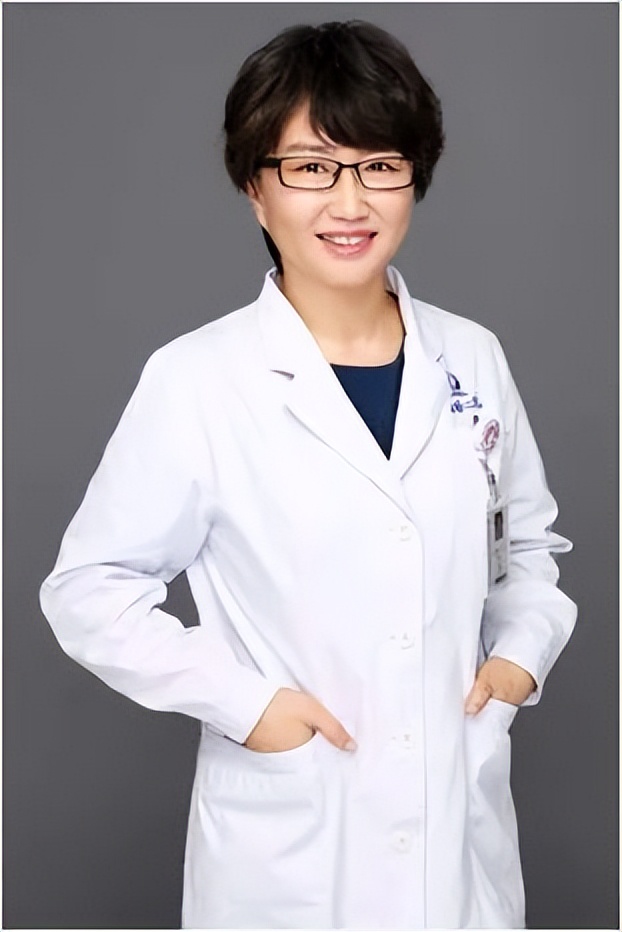 蒋葵教授点评EndoBARR：非化疗三联方案“出击”复发性子宫内膜癌