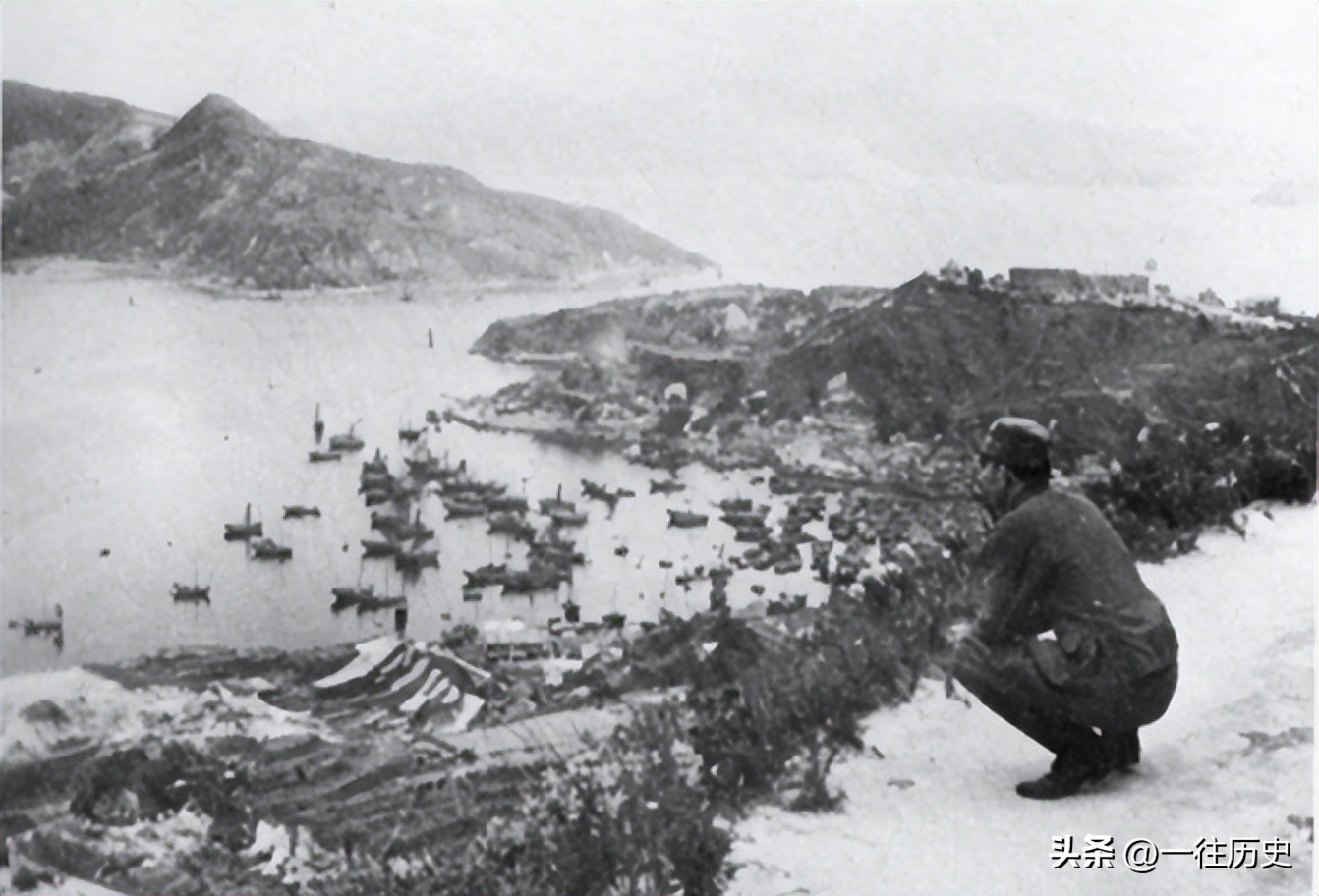 1941年,日军入侵香港,在城中无恶不作,女星新婚之夜被轮奸