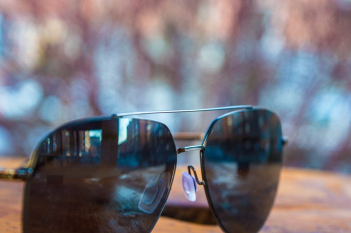 米家的偏光镜套镜怎么样,米家太阳镜跟尼龙太阳镜区别