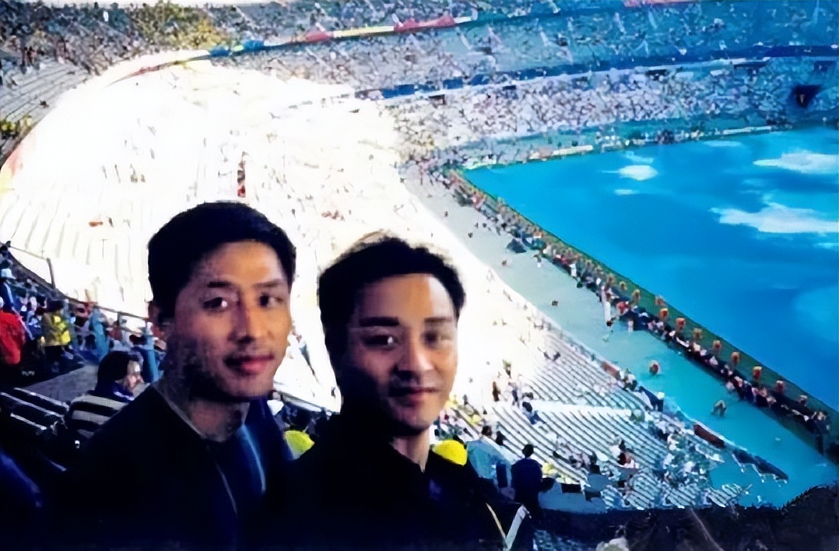 风继续吹张国荣完整版当年情,张国荣足球