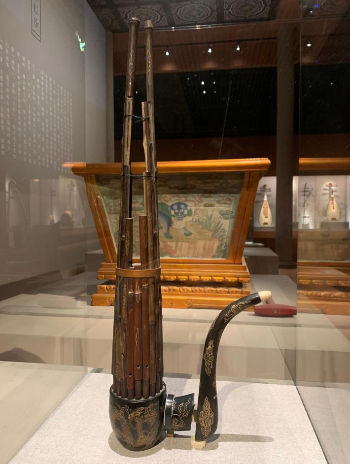 世界上最早的自由簧乐器是什么,看见东西用英语怎么读