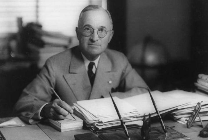 长津湖战役不怕美国的原子弹吗,麦克阿瑟为什么打不过长津湖