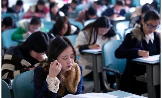 中国邮政招聘普通柜员工资,中国邮政总行招聘条件