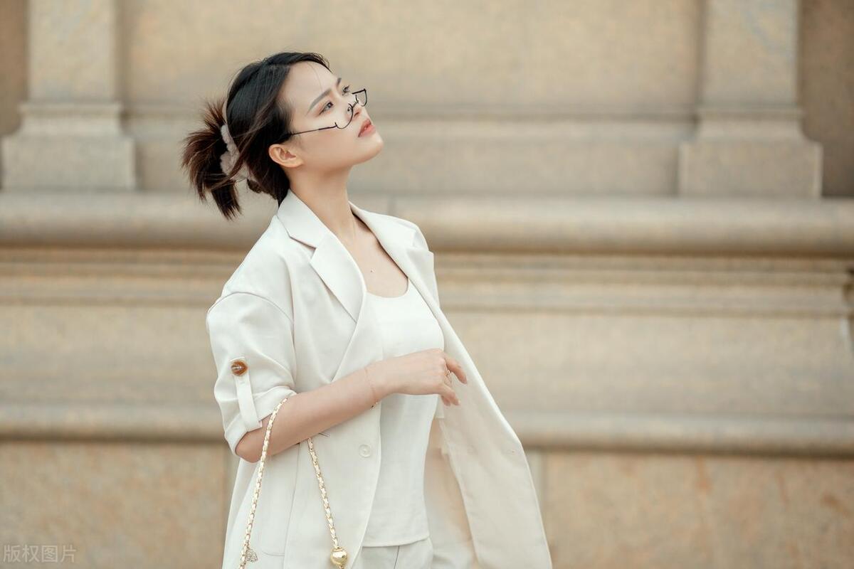 书荒必看经典都市小说推荐,高分小说都市重生文