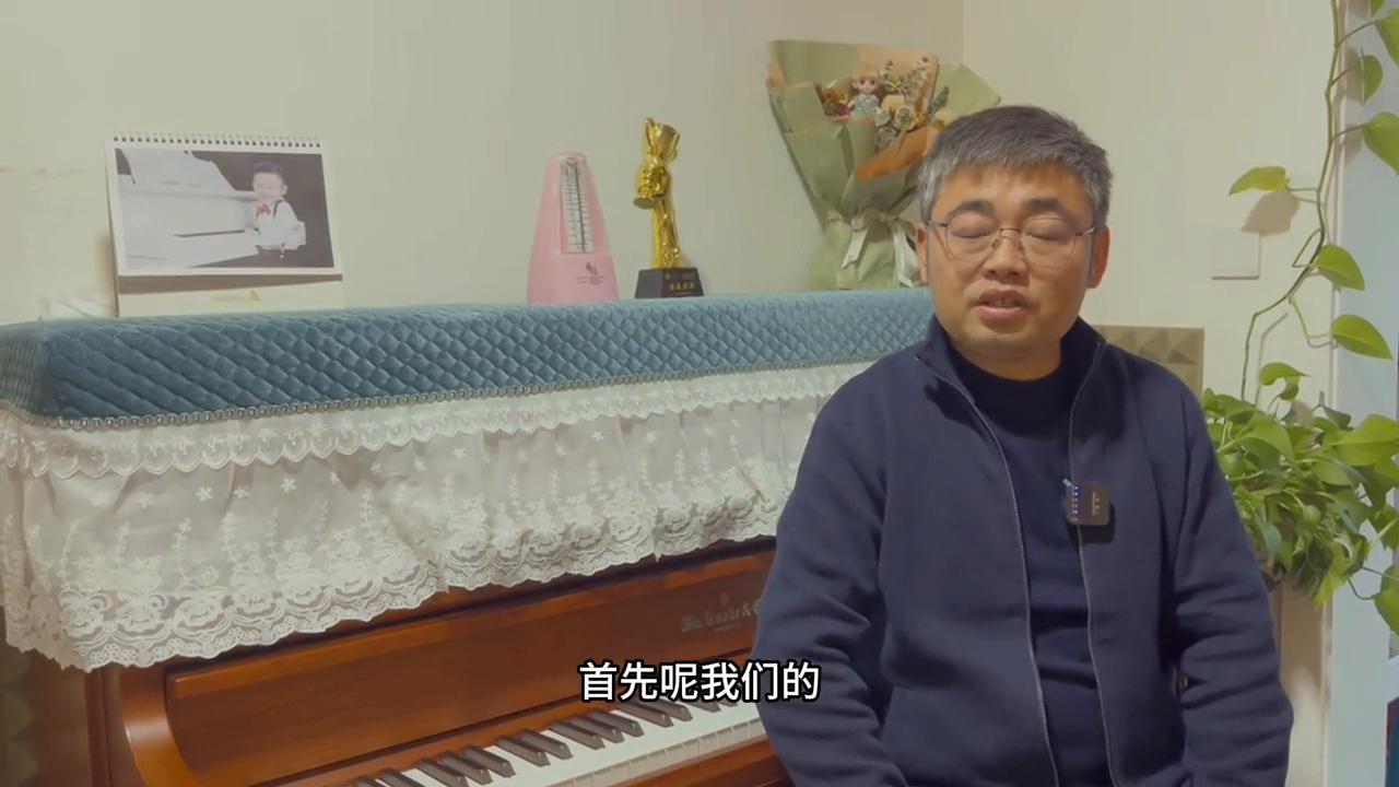 西宁二手钢琴闲置转让,李老师二手钢琴