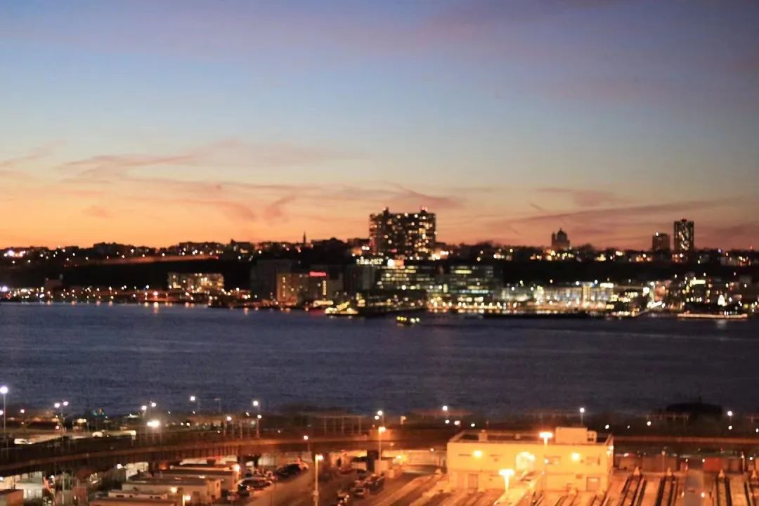 差异化竞争夹缝中求生存,差异化竞争进高等学府